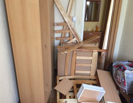 Pokój dziecięcy - usuwanie mebli