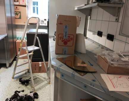 Sprzątanie po remoncie Lodziarni w Warszawie